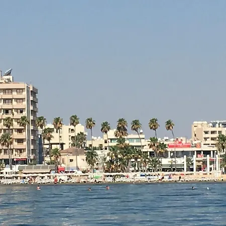 Apartment Ithaki Phinikoudes No. 204