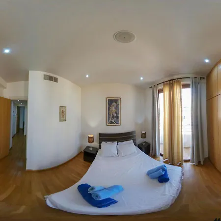 Ithaki Phinikoudes No. 204 Apartment *
