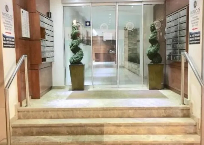 Apartmán Ithaki Phinikoudes No. 204