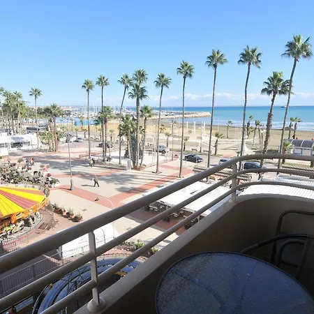 Ithaki Phinikoudes No. 204 * Ларнака