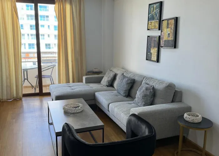 Lägenhet Ithaki Phinikoudes No. 204